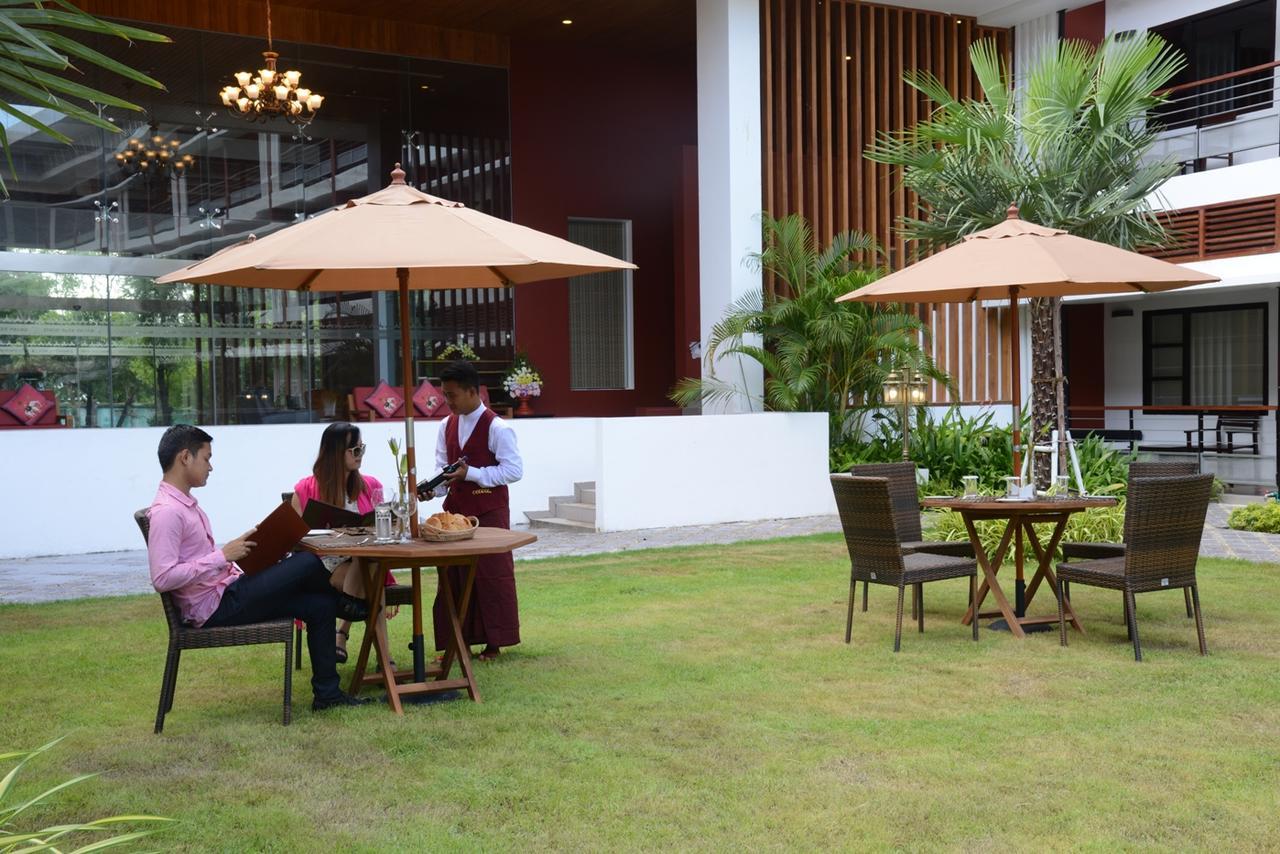 Bagan Star Hotel Nyaung-U Exteriör bild